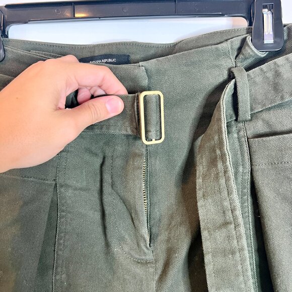 Banana Republic Twill Belted High-Rise Tapered Utility Pants Army Green Size 8 - Picture 4 of 7
